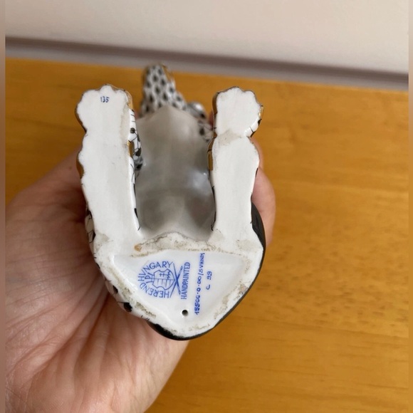 RARE Herend Sitting Dalmatian Black Fishnet Gold-Tone Figurine - Picture 2 of 10